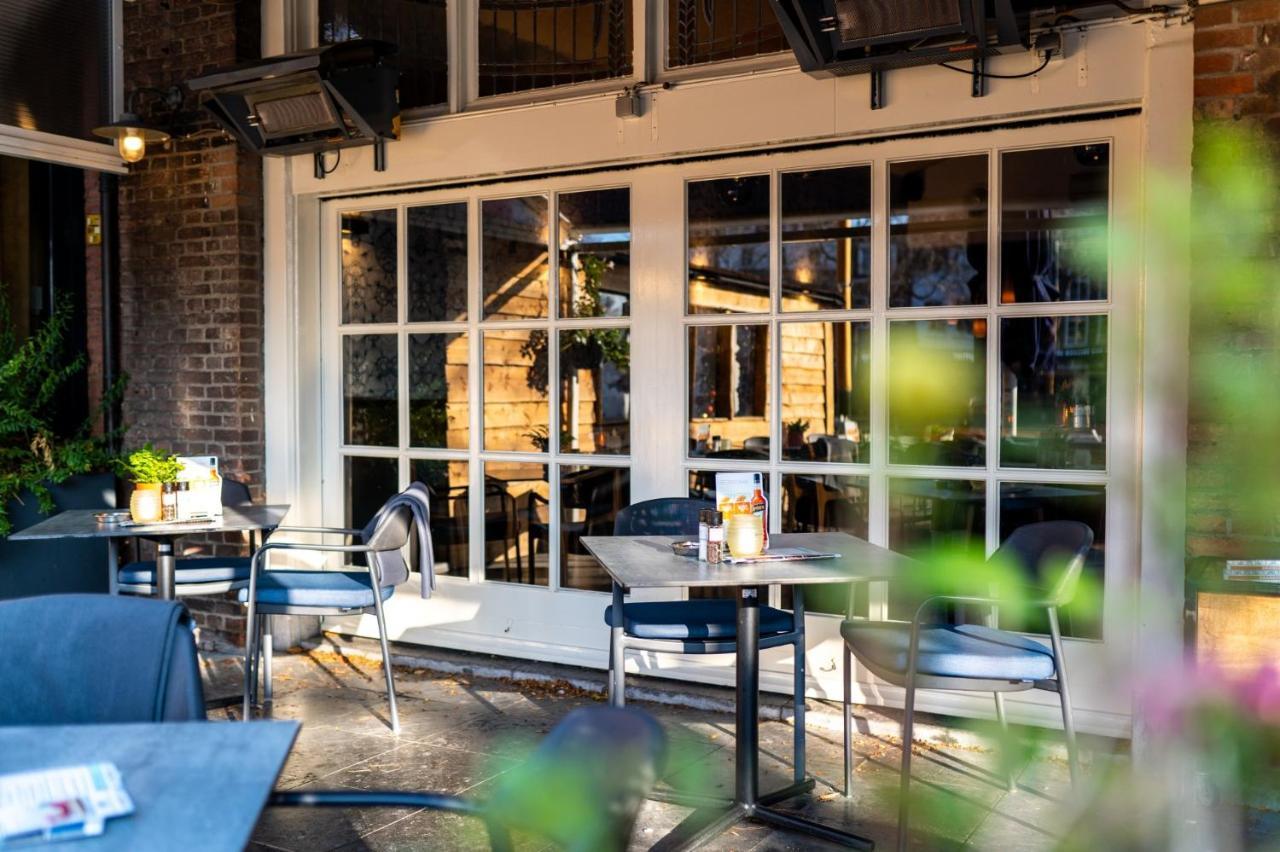 Hotel Brasserie De Huifkar 미델뷔르흐 외부 사진